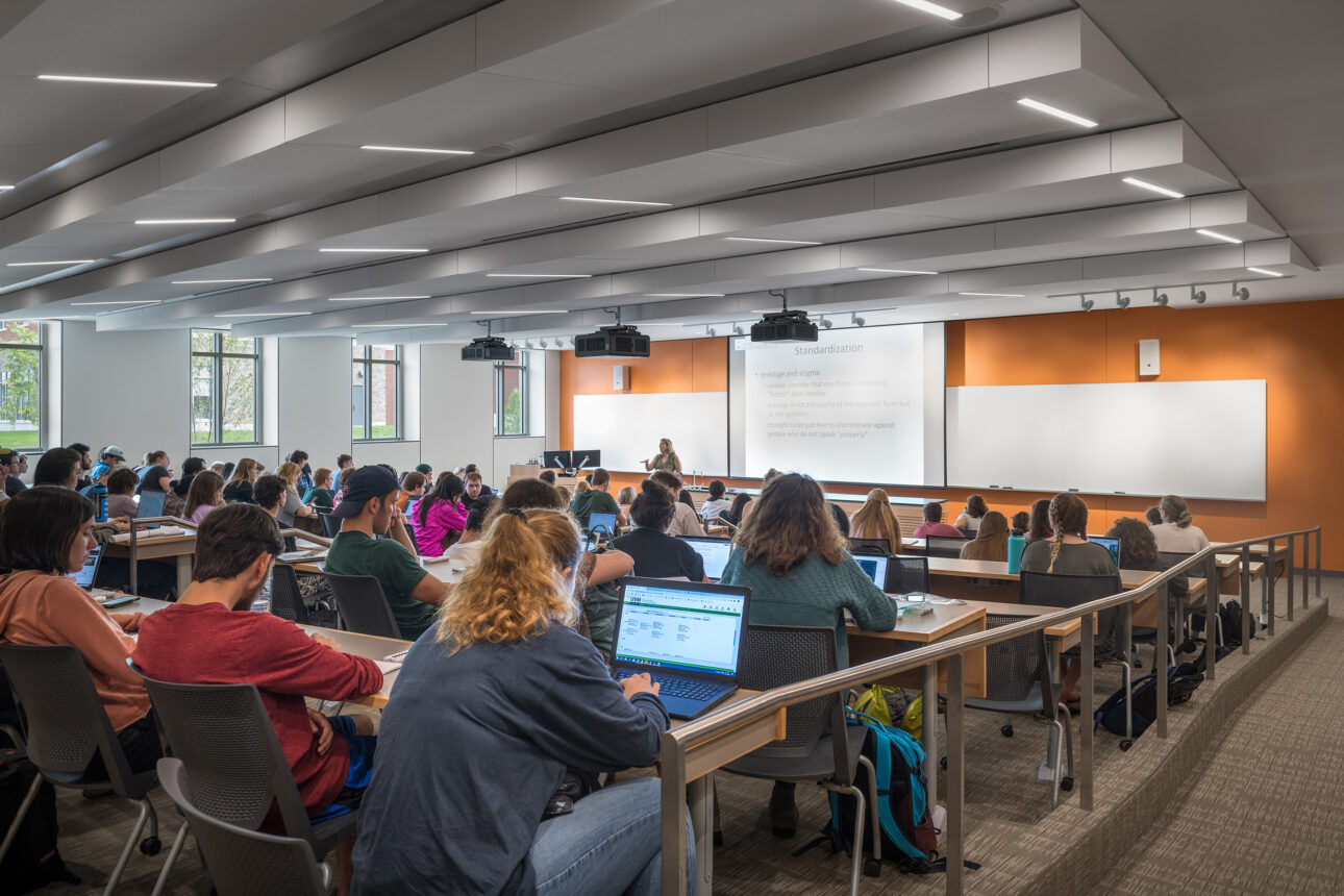 UVM STEM Complex Students in Classroom