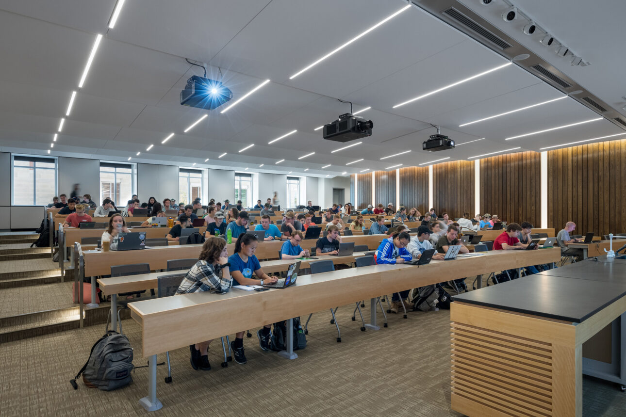 UVM STEM Complex Students in Classroom