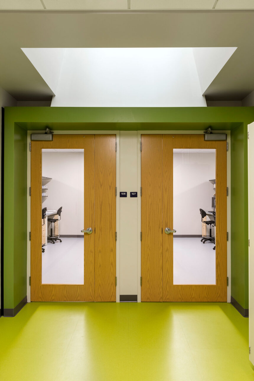 University of Maine Cooperative Extension Diagnostic and Research Laboratory